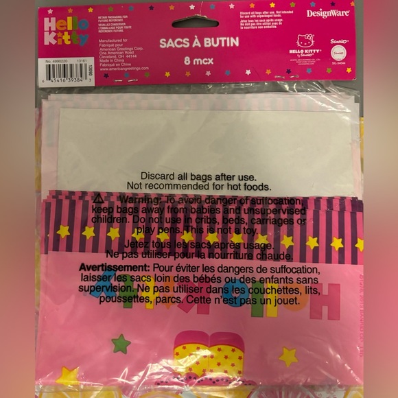 NWT Hello Kitty Loot Bags8 count - Picture 2 of 2
